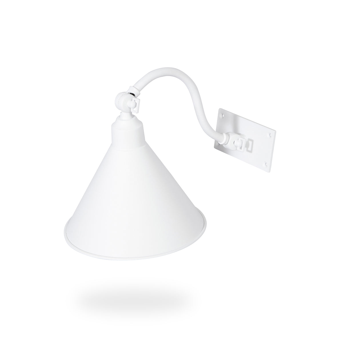 Roosevelt Sconce (Metal Shade, Painted)