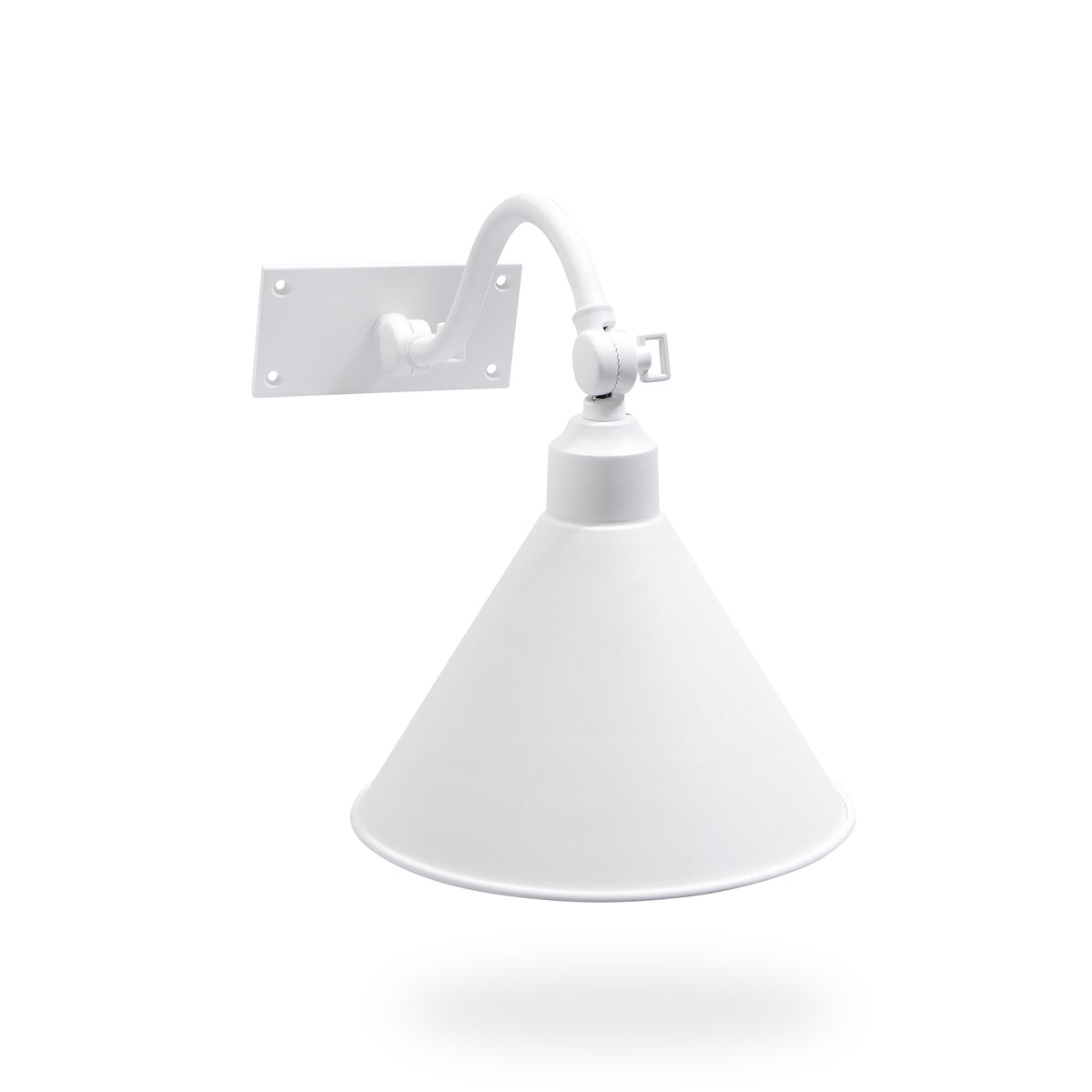 Roosevelt Sconce (Metal Shade, Painted)